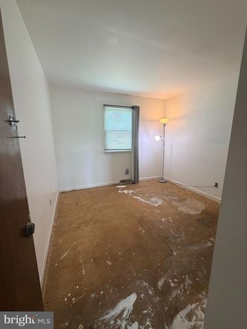 64 FARAH DR, Elkton, MD 21921