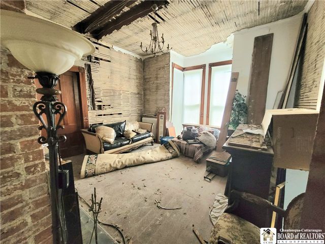 52 Lakeview Avenue, Jamestown, NY 14701