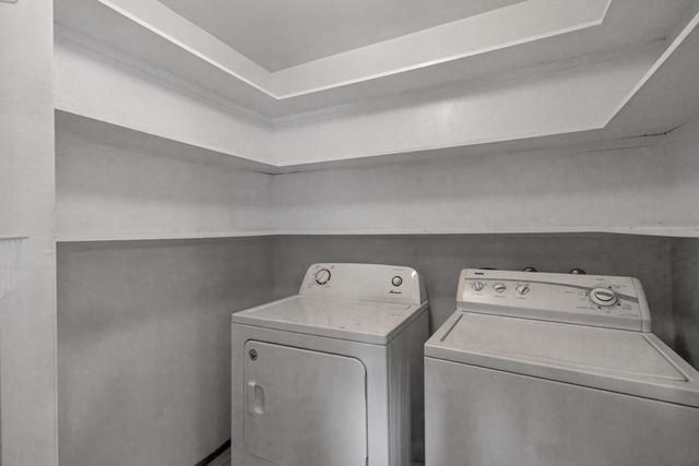 2161 Cottage Way, Sacramento, CA 95825