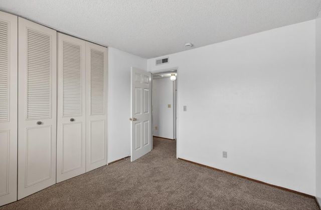 2161 Cottage Way, Sacramento, CA 95825