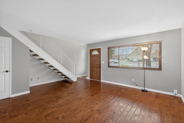 2161 Cottage Way, Sacramento, CA 95825