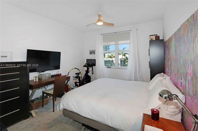 7910 Harbor Island Dr 405, North Bay Village, FL 33141