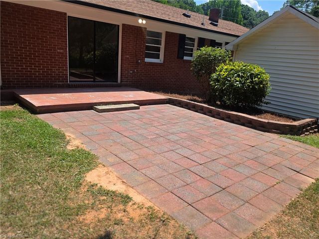 1118 Timberlane, Asheboro, NC 27205