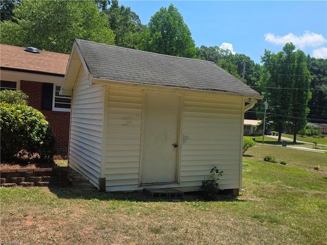 1118 Timberlane, Asheboro, NC 27205