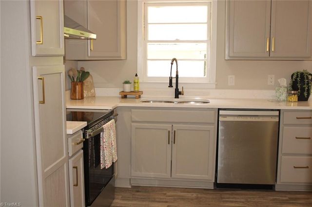1118 Timberlane, Asheboro, NC 27205