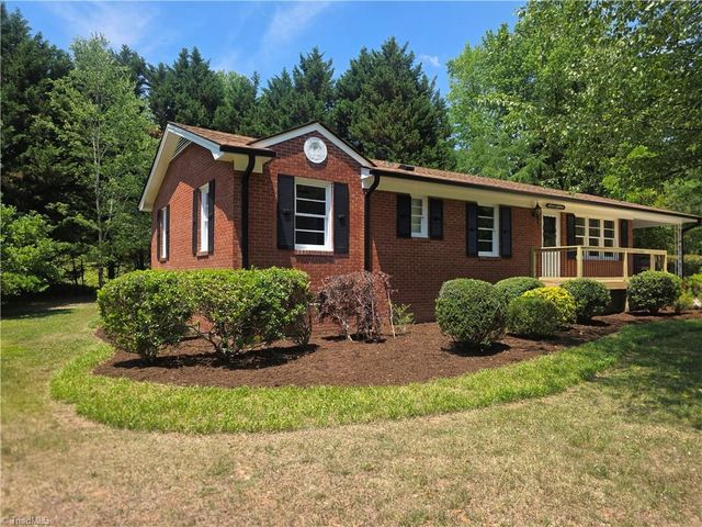 1118 Timberlane, Asheboro, NC 27205