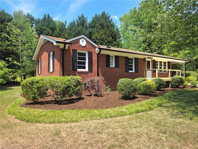 1118 Timberlane, Asheboro, NC 27205