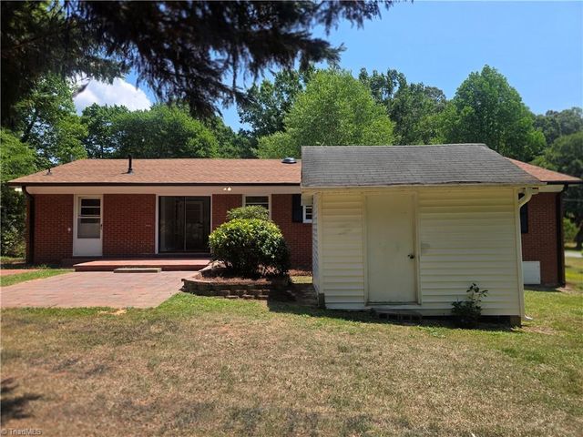 1118 Timberlane, Asheboro, NC 27205