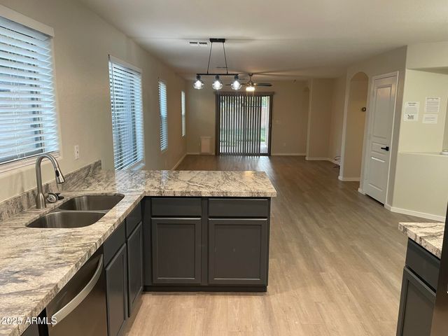 3988 E LOS ALTOS Drive, Gilbert, AZ 85297