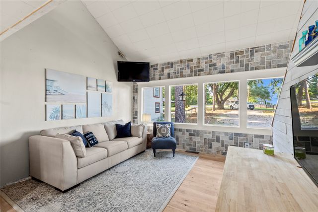 2029 Austin Aisle, Tool, TX 75143