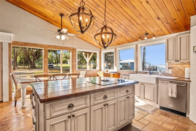 2029 Austin Aisle, Tool, TX 75143