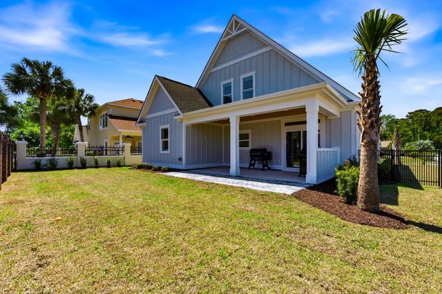 1006 Summers Pl., North Myrtle Beach, SC 29582