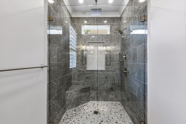 1006 Summers Pl., North Myrtle Beach, SC 29582