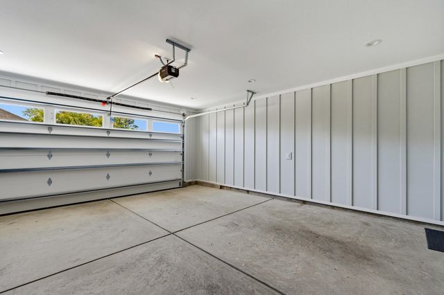 1006 Summers Pl., North Myrtle Beach, SC 29582