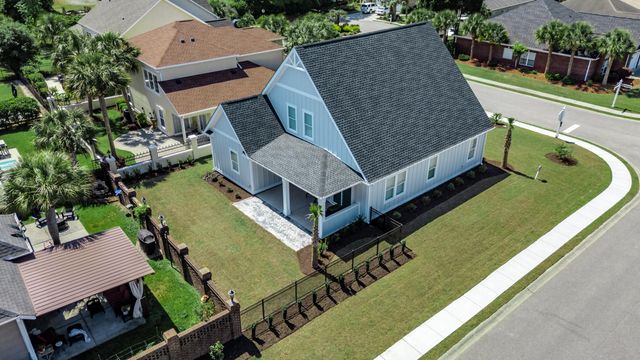 1006 Summers Pl., North Myrtle Beach, SC 29582