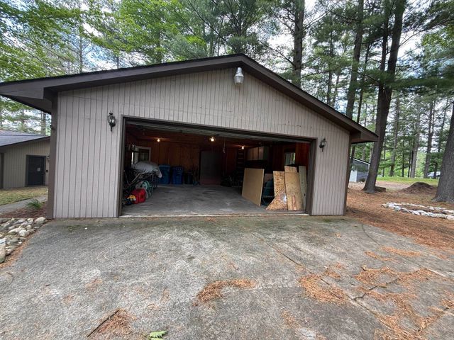 3969 N West Branch Drive, Gladwin, MI 48624