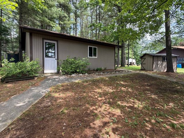 3969 N West Branch Drive, Gladwin, MI 48624
