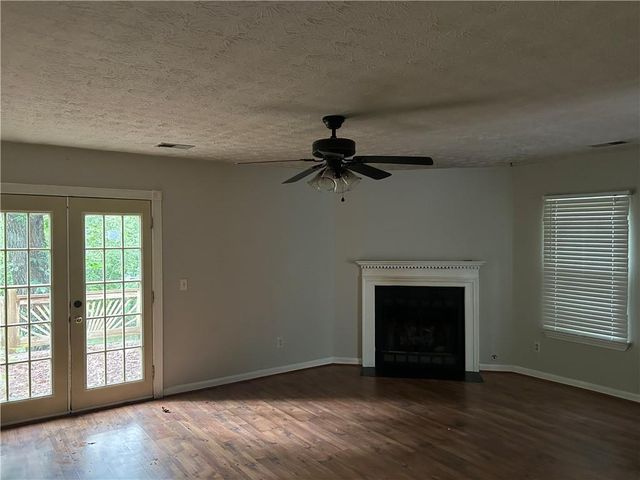 1890 Westminister Way NW, Conyers, GA 30012