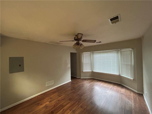 1890 Westminister Way NW, Conyers, GA 30012