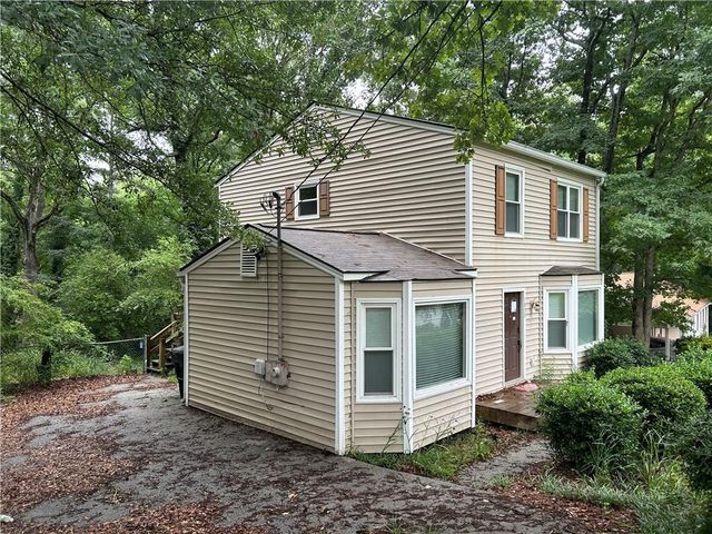 1890 Westminister Way NW, Conyers, GA 30012