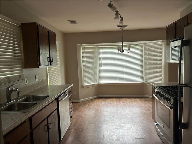 1890 Westminister Way NW, Conyers, GA 30012