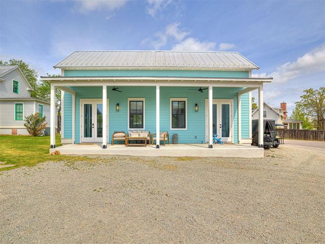 36 Firefly Lane, Carlton Landing, OK 74432