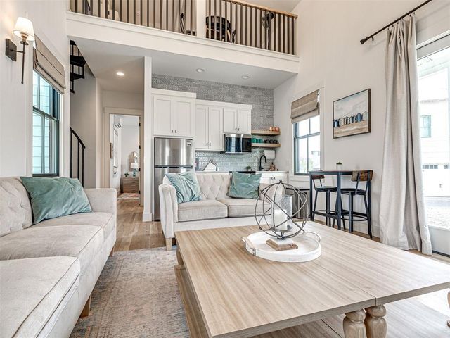 36 Firefly Lane, Carlton Landing, OK 74432