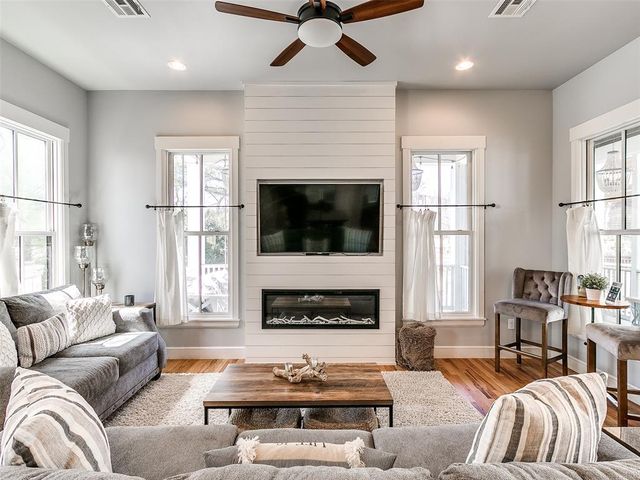 36 Firefly Lane, Carlton Landing, OK 74432