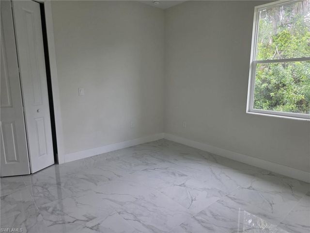 3852 Hopevale ST, Fort Myers, FL 33905