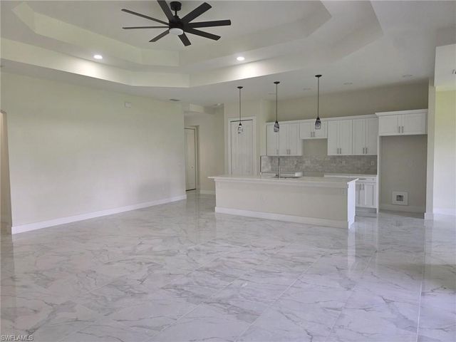 3852 Hopevale ST, Fort Myers, FL 33905