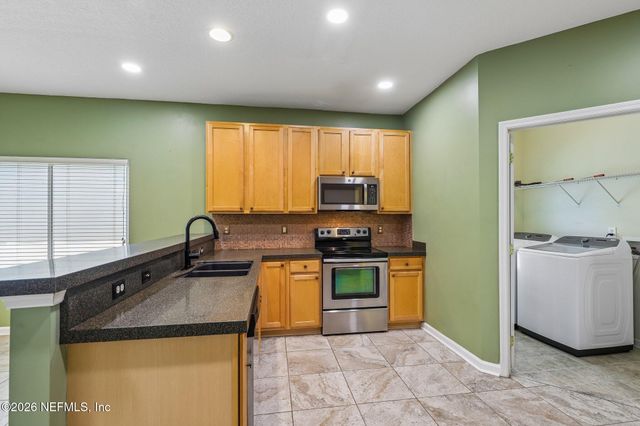 1832 CHATHAM VILLAGE Drive, Fleming Island, FL 32003