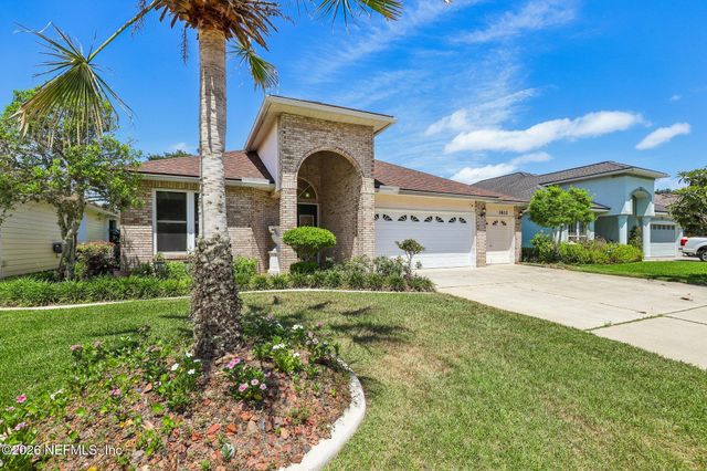 1832 CHATHAM VILLAGE Drive, Fleming Island, FL 32003