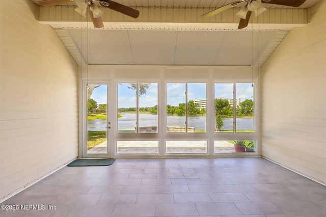 1832 CHATHAM VILLAGE Drive, Fleming Island, FL 32003