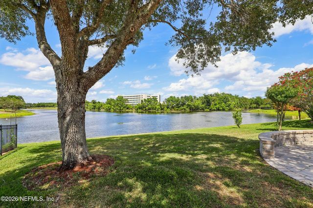 1832 CHATHAM VILLAGE Drive, Fleming Island, FL 32003