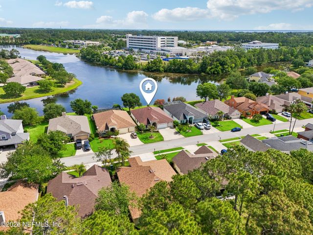 1832 CHATHAM VILLAGE Drive, Fleming Island, FL 32003