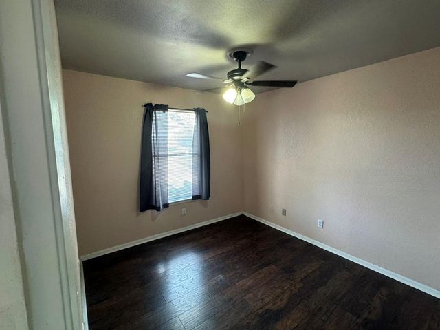 1624 Aquarena Springs DR A102, San Marcos, TX 78666