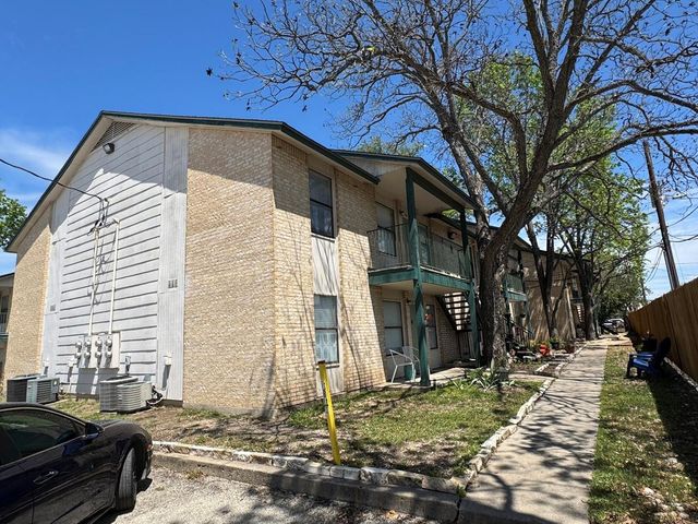 1624 Aquarena Springs DR A102, San Marcos, TX 78666