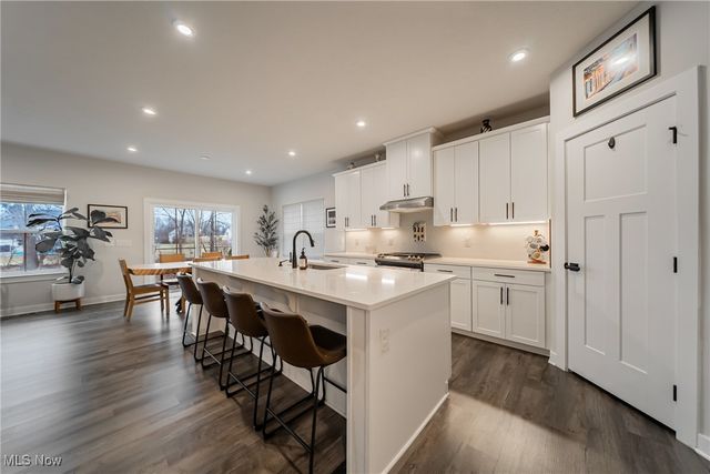 6162 James Drive, Lorain, OH 44053