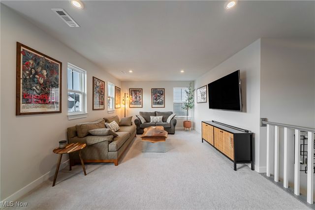 6162 James Drive, Lorain, OH 44053