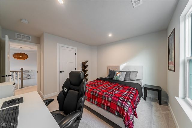 6162 James Drive, Lorain, OH 44053