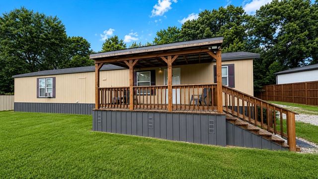 741 Waterfront Row, Quitman, TX 75783