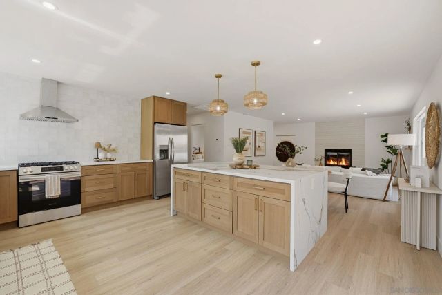 10440 Bosque Dr, Lakeside, CA 92040