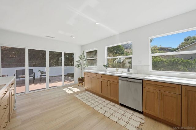 10440 Bosque Dr, Lakeside, CA 92040