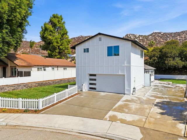 10440 Bosque Dr, Lakeside, CA 92040