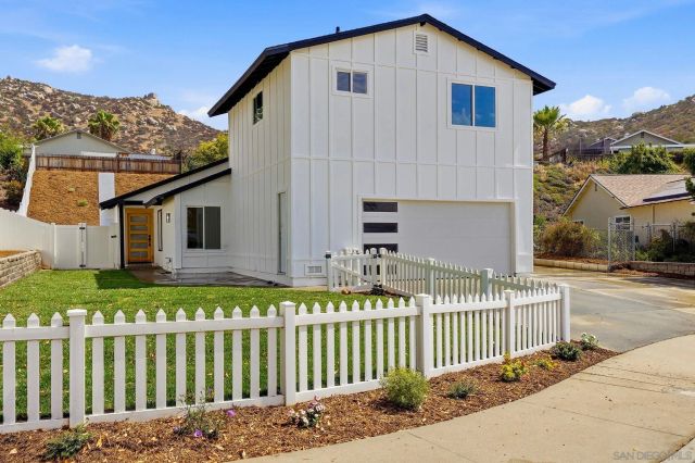 10440 Bosque Dr, Lakeside, CA 92040