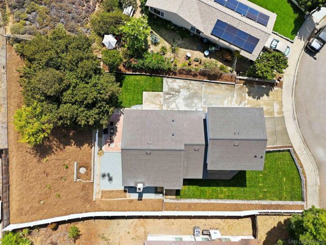 10440 Bosque Dr, Lakeside, CA 92040