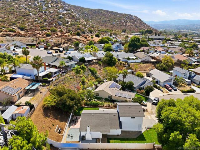 10440 Bosque Dr, Lakeside, CA 92040