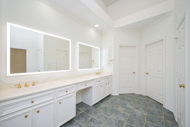 1915 Woodbury Street, Houston, TX 77030