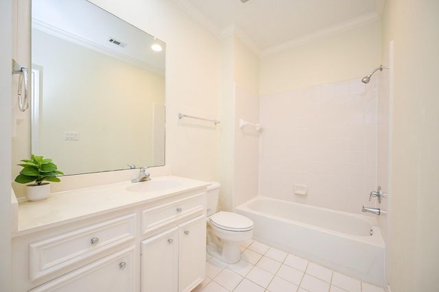 1915 Woodbury Street, Houston, TX 77030