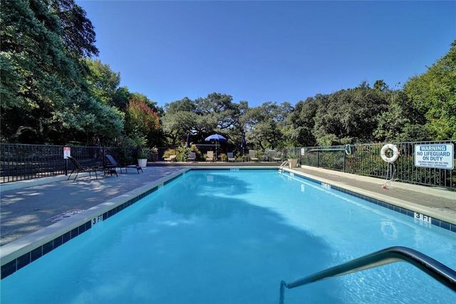 901 E Oltorf ST 201, Austin, TX 78704